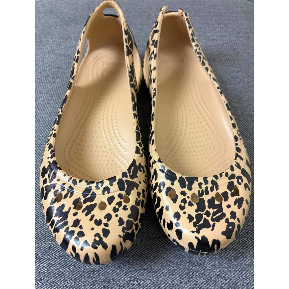 Crocs Kadee Leopard Print Ballet Flats Tan Black Animal Print Womens Size 8